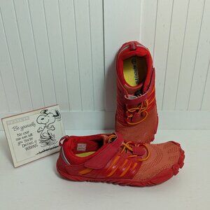 Barefoot trail running shoes